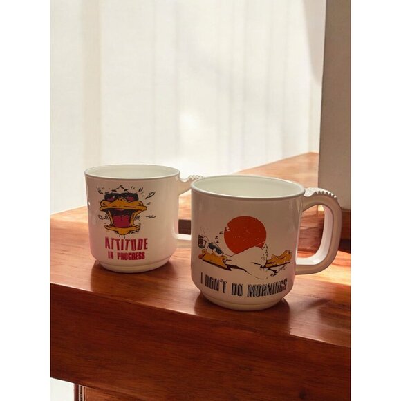 Vintage 80s USA Cartoon Duck Coffee Mugs Funny Slogans Stackable Plastic Handles - Picture 1 of 13